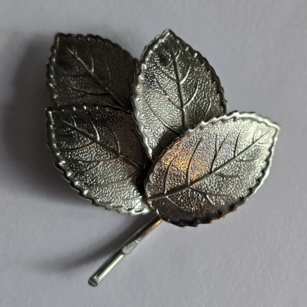 Vintage branch leaves